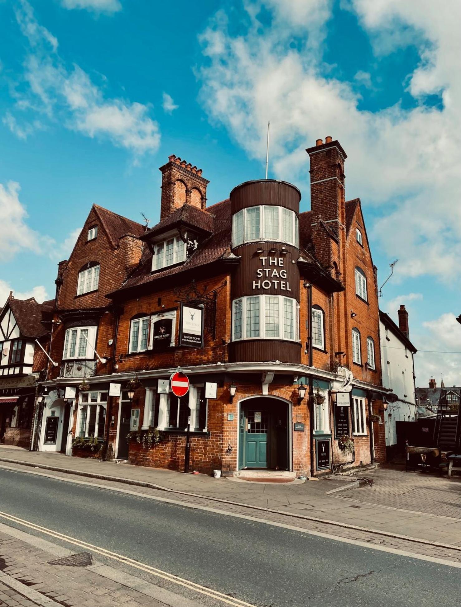 The Stag Hotel And Mailmans Arms Lyndhurst Exterior foto